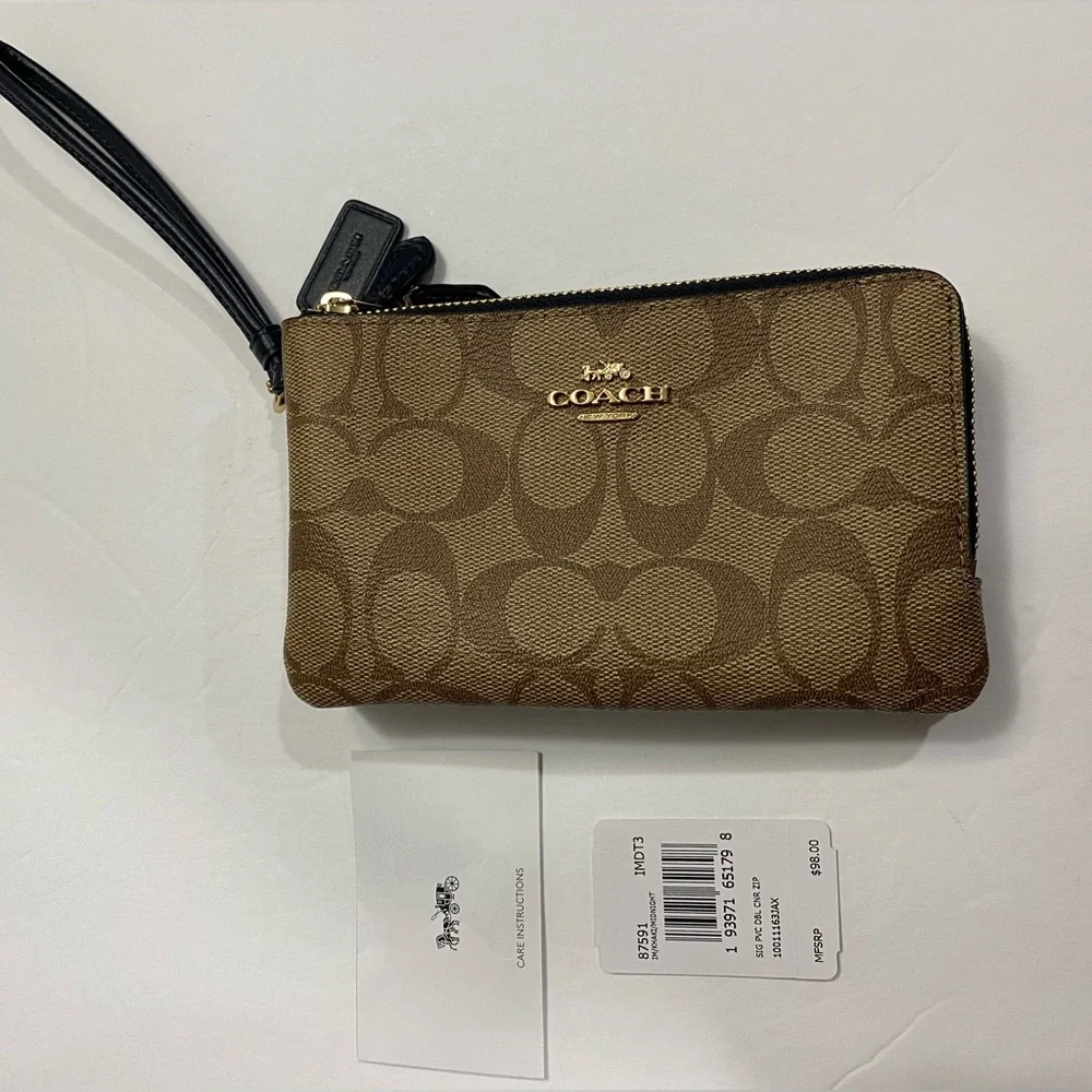 NWT COACH Signature Wristlet Double Zip - Picture 8 of 11